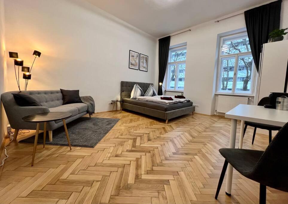 Little Cozy Residence - Enjoy Viennas Summer Season Eksteriør bilde